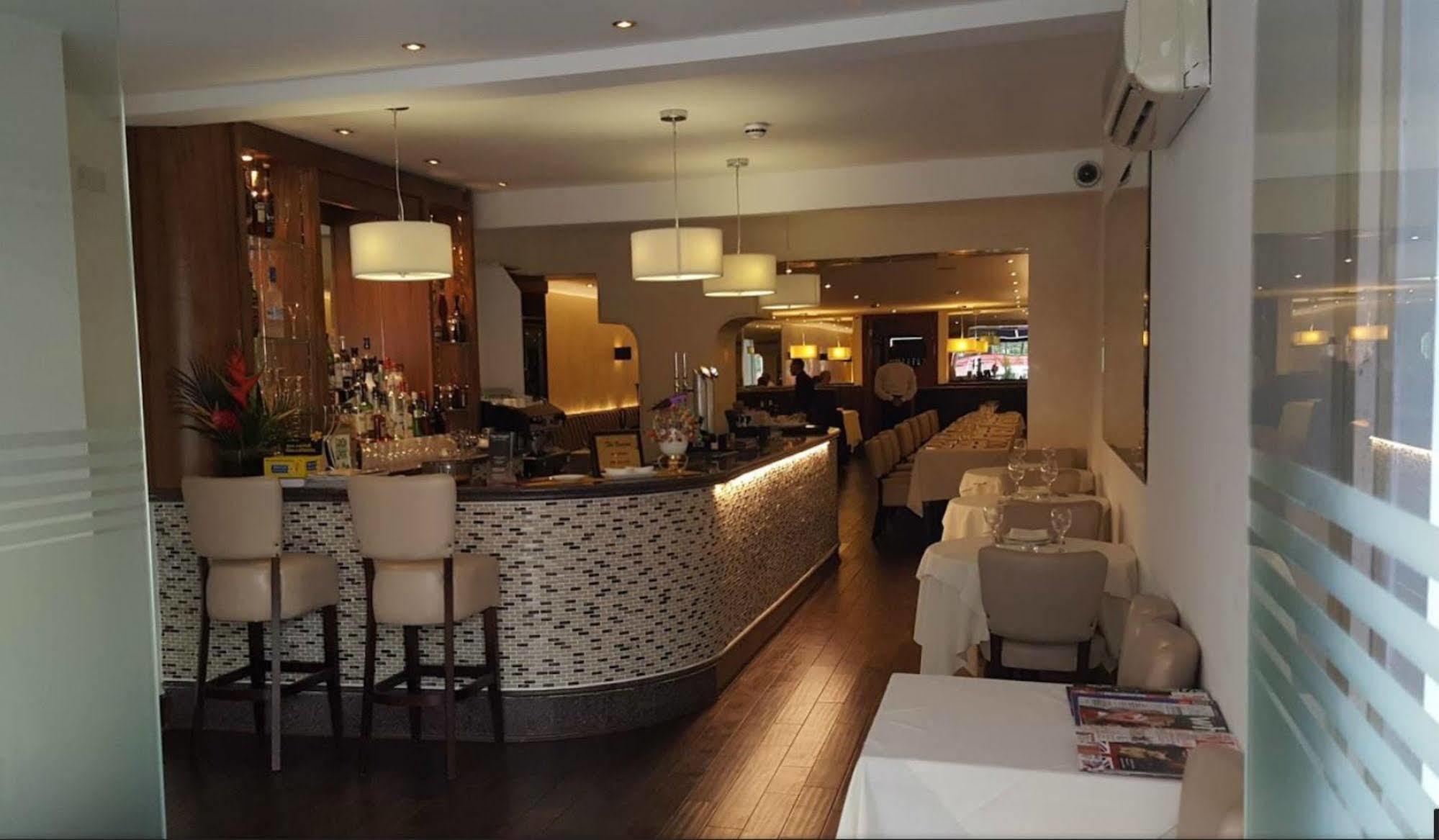 Macy'S Hotel London Bagian luar foto